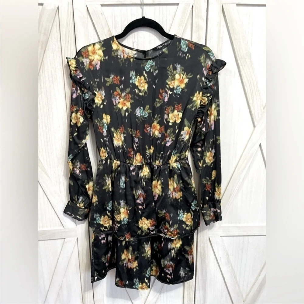 Zara Black Floral Ruffle‎ Mini Long Sleeves Dress Size XS - Picture 3 of 16
